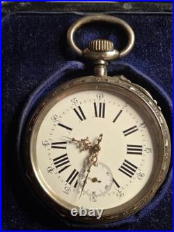 ANTIQUE DESK POCKET WATCH SWISS ROBERT GENEVE CIRCA 1904 With CASE STERLING