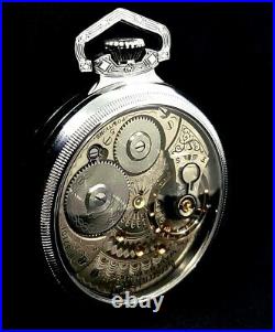 Antique Mint 19 Jewel Display Case Railroad Pocket Watch Waltham Crescent Street