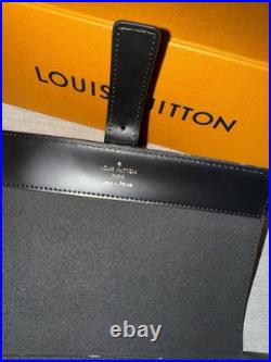 Louis Vuitton Monogram Eclipse 3 Watch Case M43385 Retails $1,220