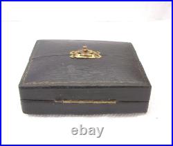 MINTY Antique Vintage POCKET WATCH DISPLAY HOLDER STAND for TRAVEL case Leather