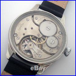 Rare Big Military OMEGA Swiss Wristwatch in Steel Case Aviator Pilots WWII