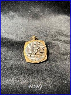 Vintage Illinois Watch Case Co. Elgin 15 Jewel Pocket Watch Ticks