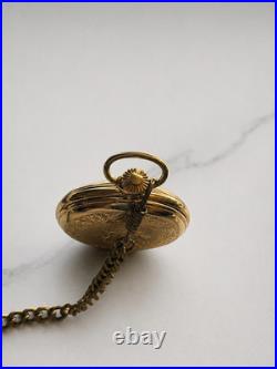 Vintage Majestime Pocket Watch Gold Plated 1970'sHunter Case Chain RUNS 17 Jewel
